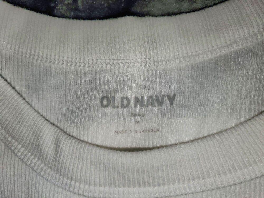 Old Navy Snug Rib Crop Ts Women's Medium Grey (Panther) And White (Calla Lily) - Picture 11 of 16